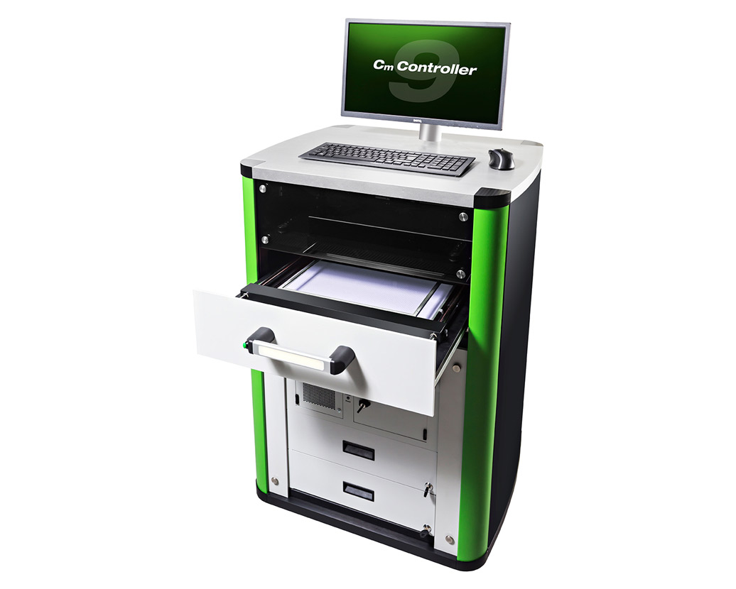 1CmController9-CeTaQ